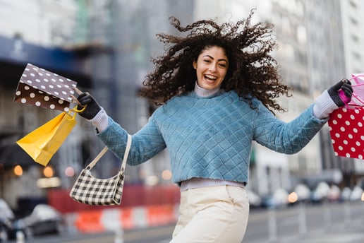 happy-shopping-while-paying-back